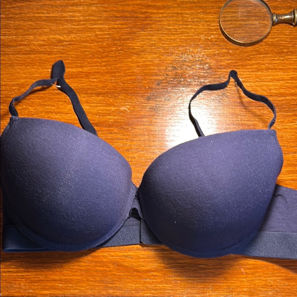 NWOT Nautica Padded Underwire Navy Bra. Size 38C